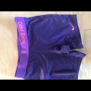 Nike pro spandex size youth xl